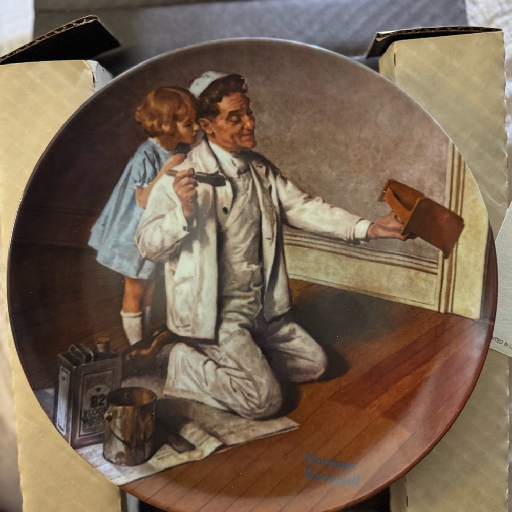 Knowles Vintage Fine China Box
